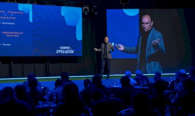 Seminário da CONMEBOL contou com a participação de professor da UFV