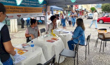Prefeitura de Viçosa e UFV realizam Dia D de combate à Dengue e zoonoses no Calçadão