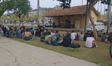 UFV realiza primeira Quinta Cultural de 2026 com show de MPB e Pop
