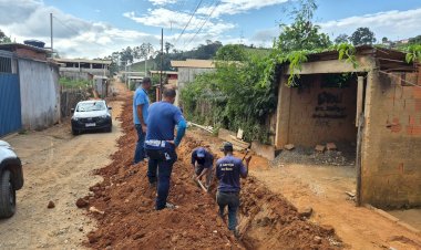 Saae conclui troca de rede de água em Nova Viçosa e prepara ruas para calçamento