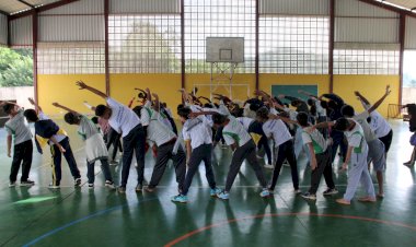 Grupo Impacto de Dança leva cultura hip-hop e oficinas a estudantes na Escola Anita Chequer