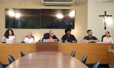 Coordenador do PMTI expõe falta de verba e servidores na Câmara de Viçosa durante Parlamento do Idoso