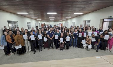 PMV empossa 75 novos profissionais concursados para a rede municipal de Educação