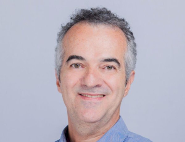 Ex-aluno da UFV entra na lista das 100 pessoas mais influentes do mundo em 2026