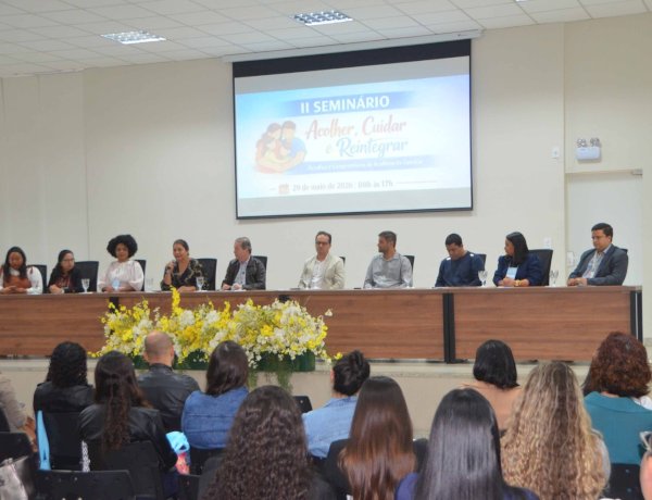 Viçosa sedia 2º Seminário Regional da Família Acolhedora com a presença de 43 municípios