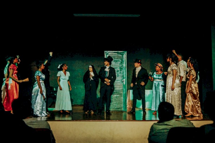 UFV é palco de peça de teatro neste sábado