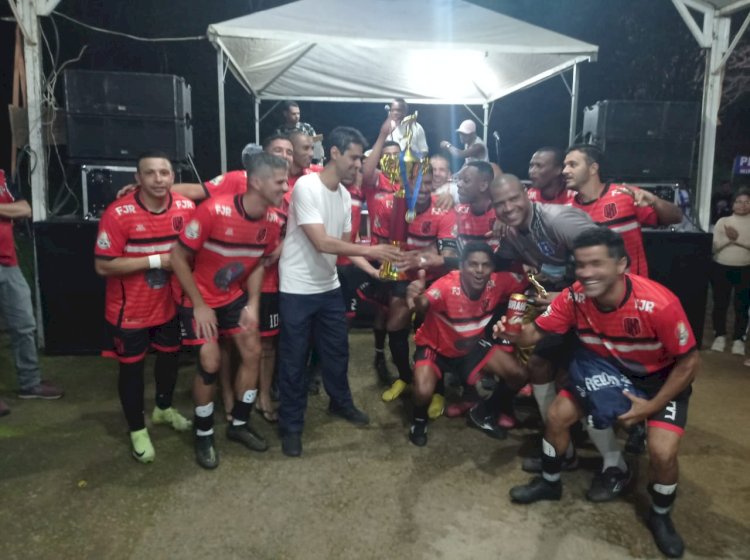 Deu Viçosa Máster no Torneio de Veteranos do Paraíso