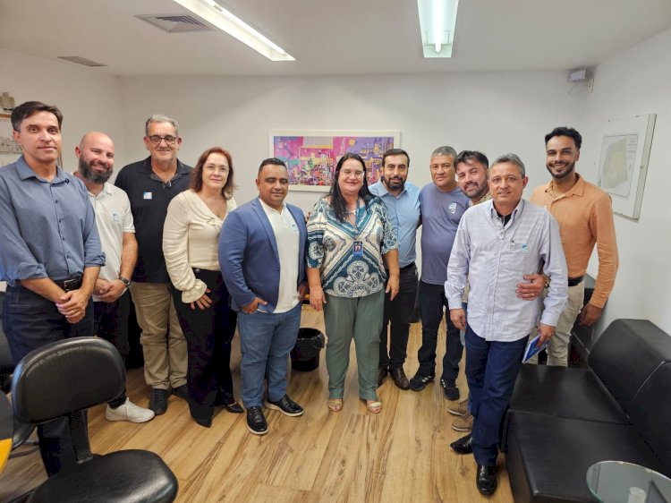 Representantes de Viçosa buscam referências na BHTrans para soluções no trânsito