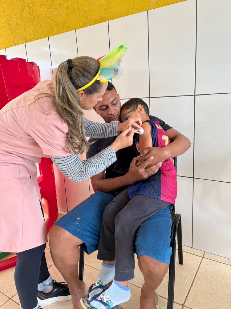 Alunos das escolas municipais de Viçosa recebem vacinação contra a gripe