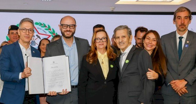 Cerimônia de posse do secretário de Educação de MG conta com presença da UFV