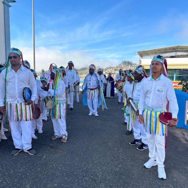 Cortejo de Congado anima as ruas de Coimbra neste sábado
