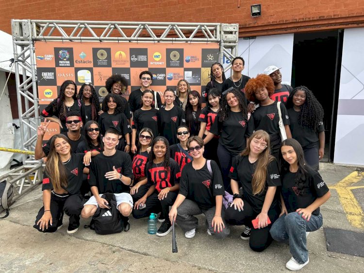 Grupo de dança do CEA Viçosa se destaca em festival internacional