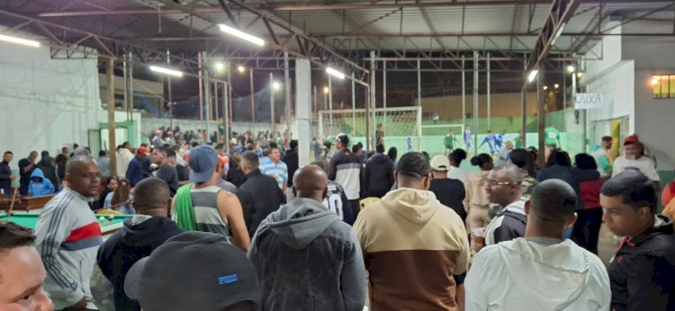 Sábado de decisão da Copa Paradão de Futsal no Fundão