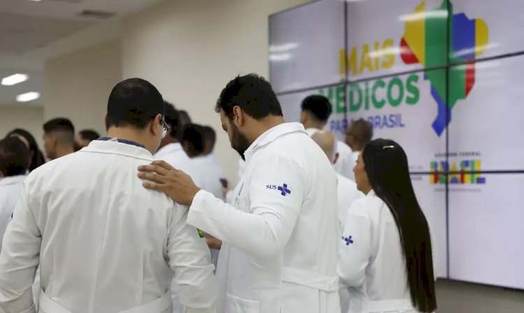 Estudantes de medicina com baixa renda terão direito a auxilio permanência pago pelo governo