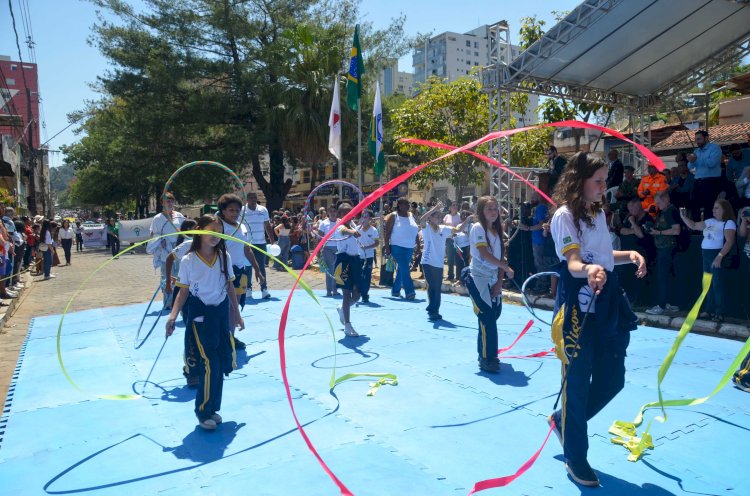 Viçosa volta a ter desfile cívico no Dia da Cidade