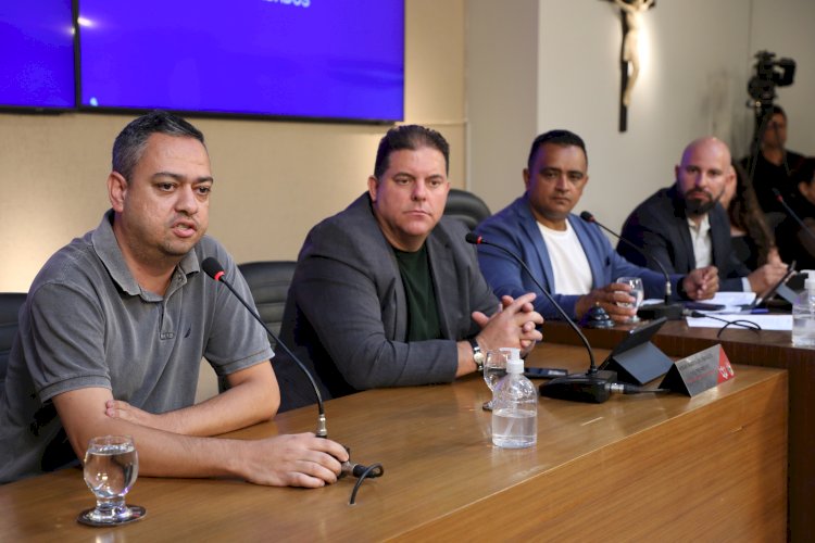 Secretaria de Saúde presta esclarecimentos à Câmara sobre atraso em cirurgias de catarata