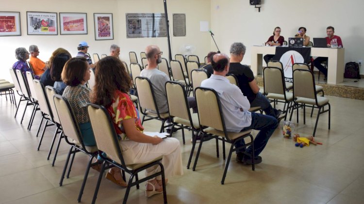 Professores e Servidores técnico-administrativos da UFV anunciam paralisações