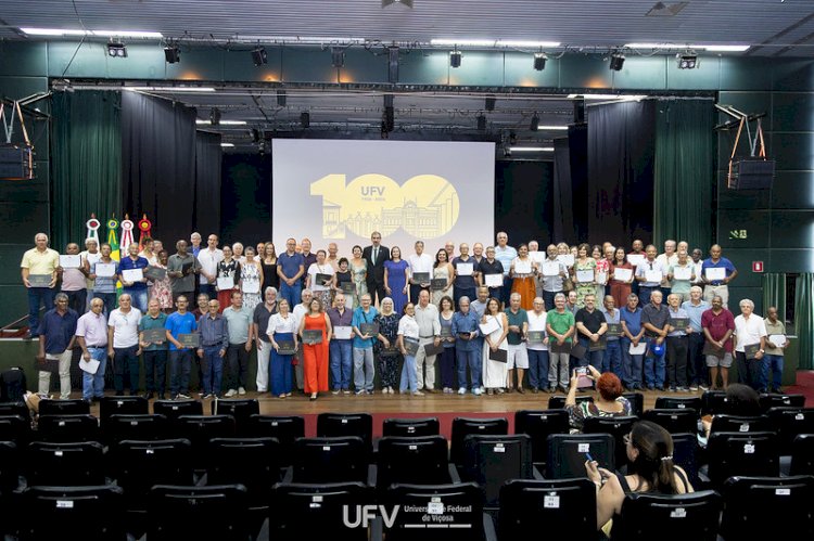 UFV homenageia mais de 400 servidores aposentados