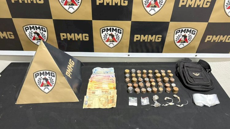 PMMG apreende drogas e dinheiro em residência em Ervália