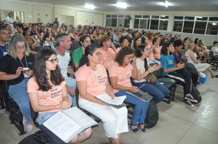 Conferência de Educação de Viçosa avalia Plano Estadual da área