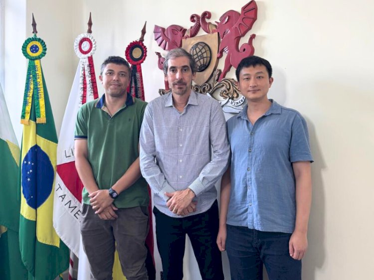 UFV recebe comitiva da China para discutir parcerias