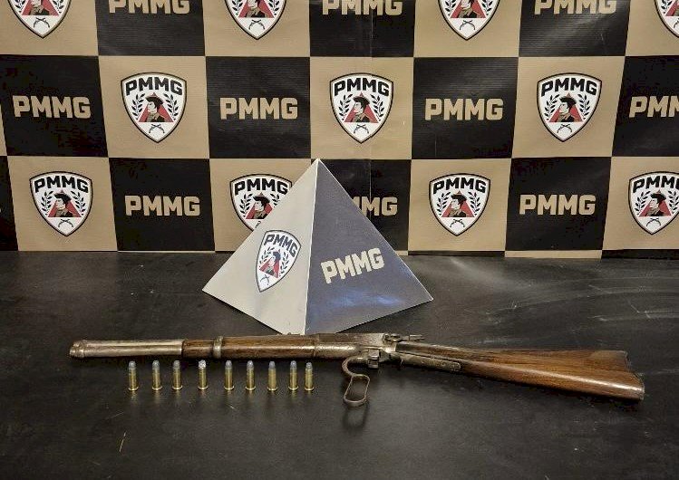 Homem é preso em Viçosa após ameaçar companheira com carabina