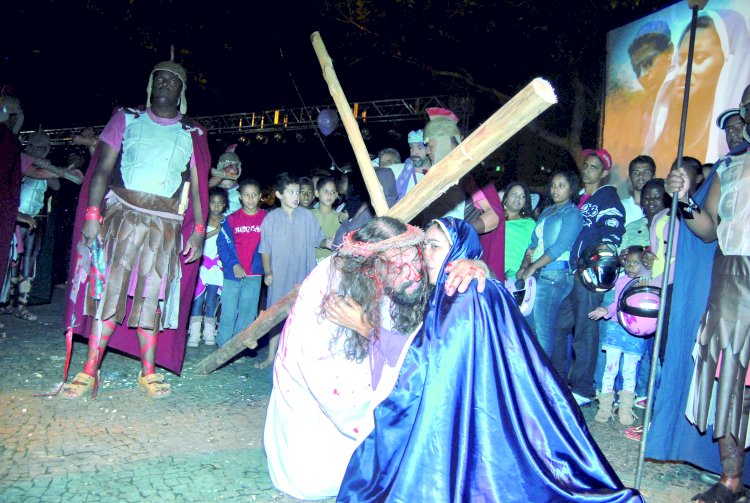 Paróquias de Viçosa divulgam  programações da Semana Santa 2026