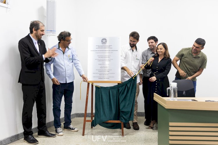 Departamento de Agronomia da UFV inaugura novo anfiteatro
