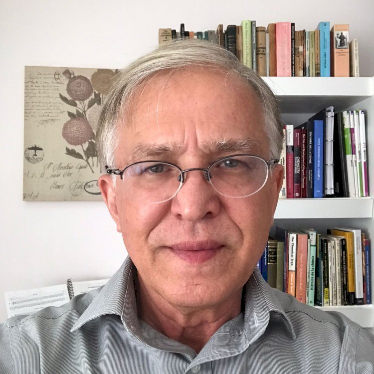 Por que a Páscoa tem gosto de chocolate?