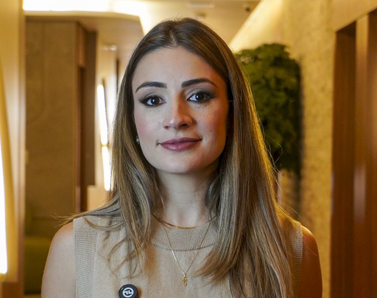 Abril Azul: entre o diagnóstico e a escuta da singularidade nos autismos