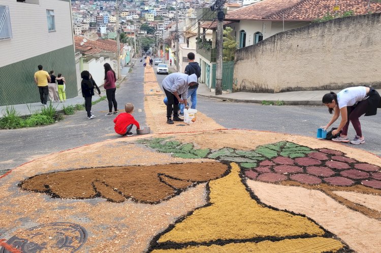 Projeto de Lei quer tornar tapetes de Corpus Christi patrimônio cultural de Viçosa