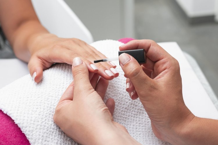 Prefeitura de Viçosa oferece curso gratuito de manicure e unhas em gel