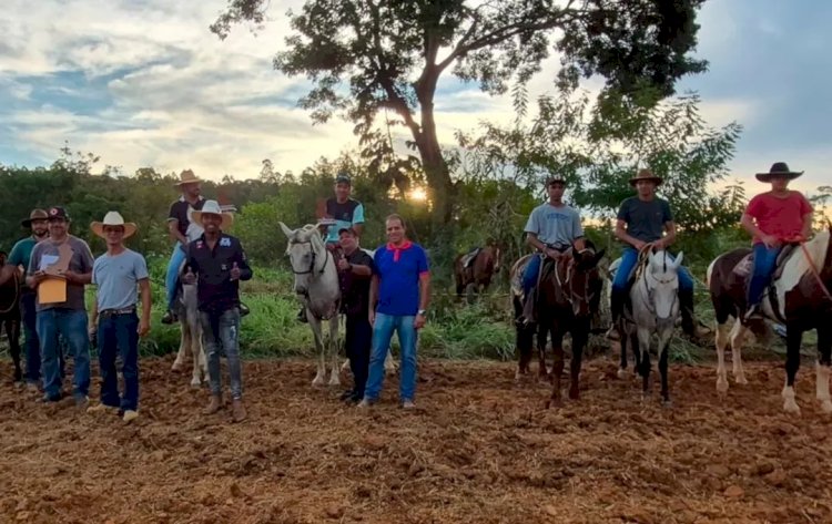 Festa do Cavalo atrai moradores e visitantes ao distrito de Airões em Paula Cândido