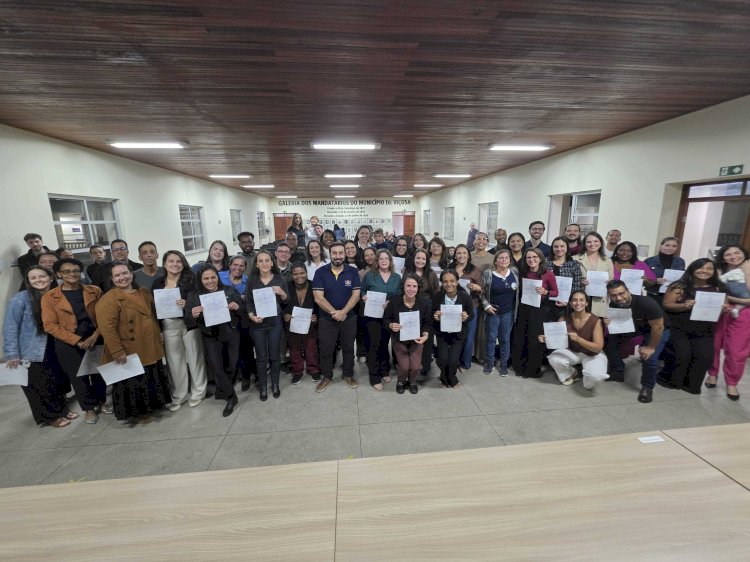PMV empossa 75 novos profissionais concursados para a rede municipal de Educação