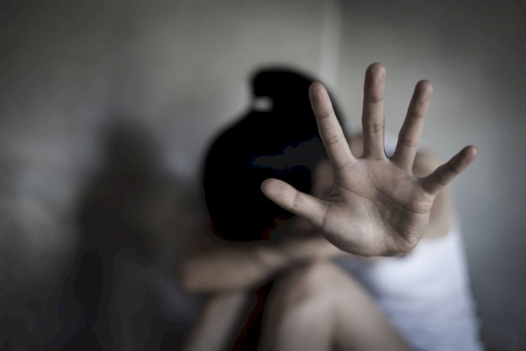Nova lei de MG incentiva o acesso de mulheres vítimas de violência em universidades estaduais