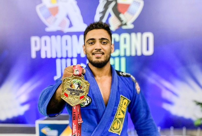 Viçosense é campeão Panamericano de Jiu-jitsu