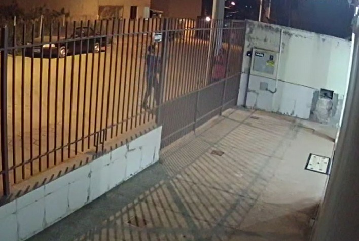 Canaense assassinado a tiros no centro de Jequeri