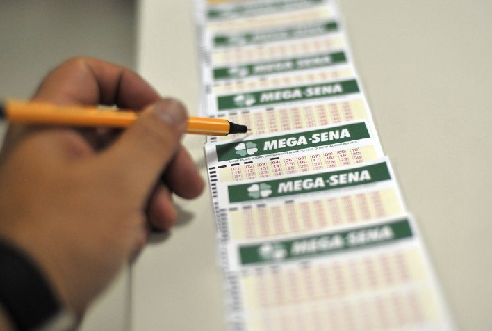 Mega-Sena sorteia prêmio estimado em R$3 milhões nesta terça-feira (12)