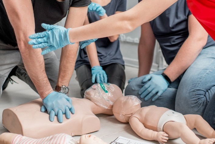 Empresa júnior da UFV realiza Capacitação de Primeiros Socorros no sábado