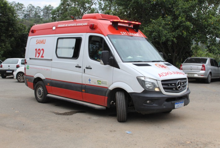 Bebê de Araponga é hospitalizado em Viçosa após sofrer queimaduras em acidente doméstico