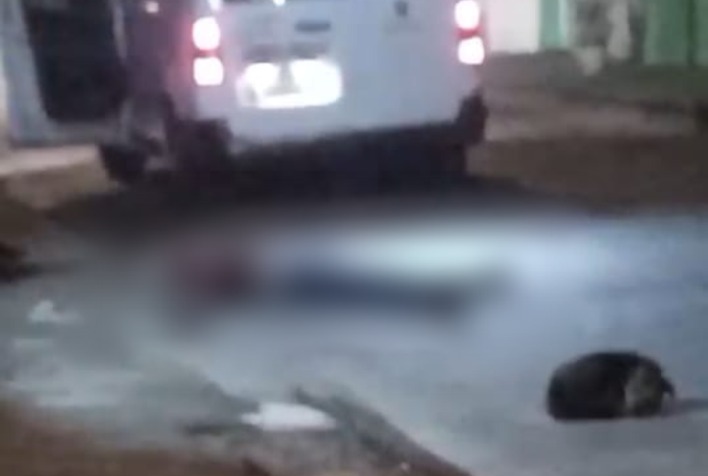 Homem é morto a facadas pela esposa em Canaã