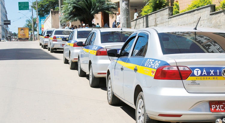Prefeitura cria canal de denúncias contra taxistas