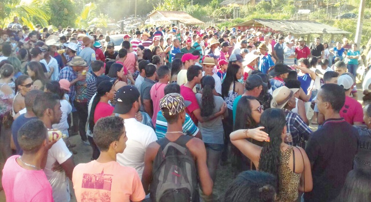 Evento beneficente a Douglas Júnior