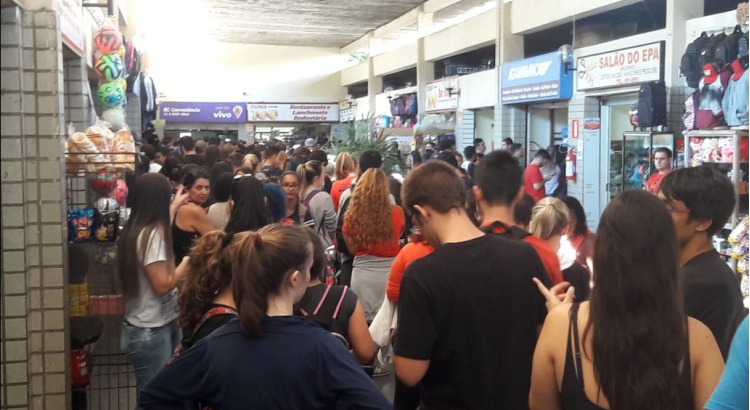 Suspensão de aula na UFV gera tumulto na rodoviária