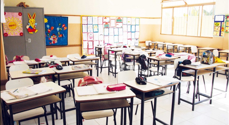 Servidores da Educação Municipal podem ficar sem pagamento